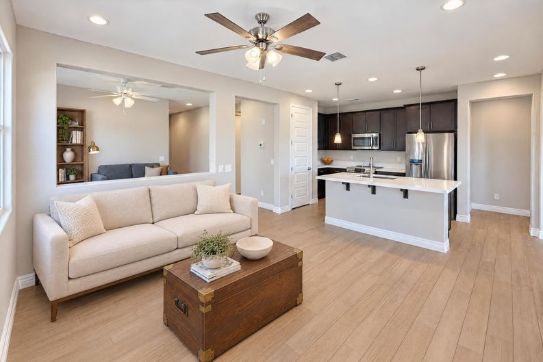Photo 6 of 21 of 16722 S 181st Dr, Goodyear, AZ
