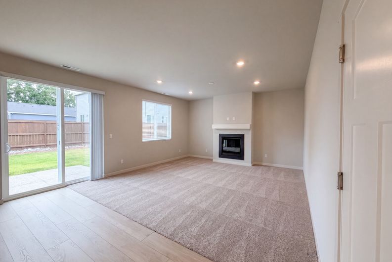 Photo 3 of 20 of 33412 SW Callahan Rd, Scappoose, OR