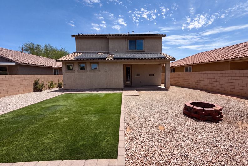 Photo 5 of 25 of 7452 S Golden Shore Dr, Tucson, AZ