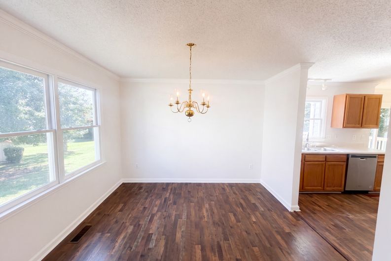 Photo 9 of 24 of 3807 Fig Leaf Ct, Greensboro, NC