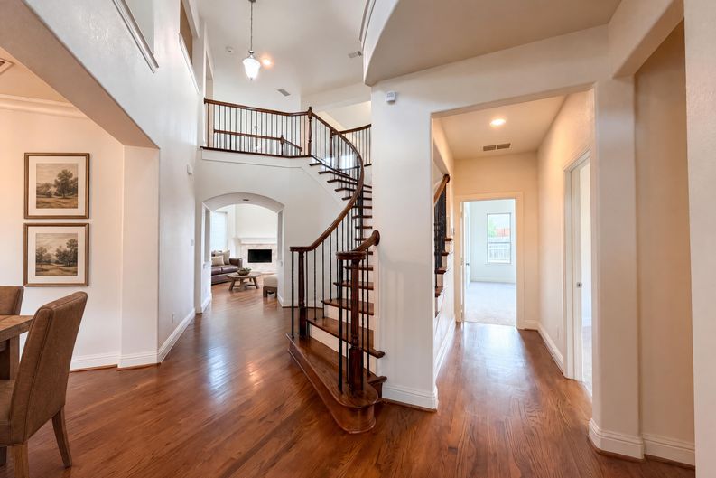 Photo 7 of 43 of 4409 Elmgreen Dr, Roanoke, TX
