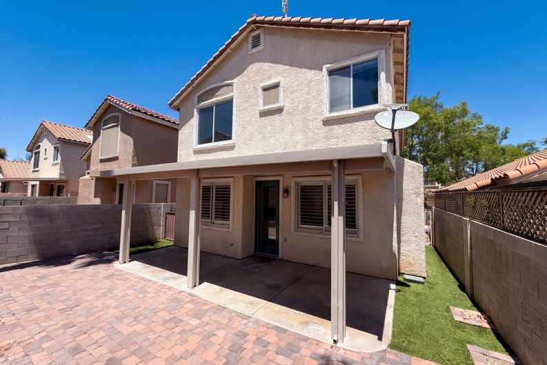 Photo 5 of 31 of 1863 Poetic Valley Cir, Henderson, NV