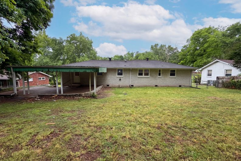 Photo 5 of 18 of 724 Woodmere Dr, Nashville, TN