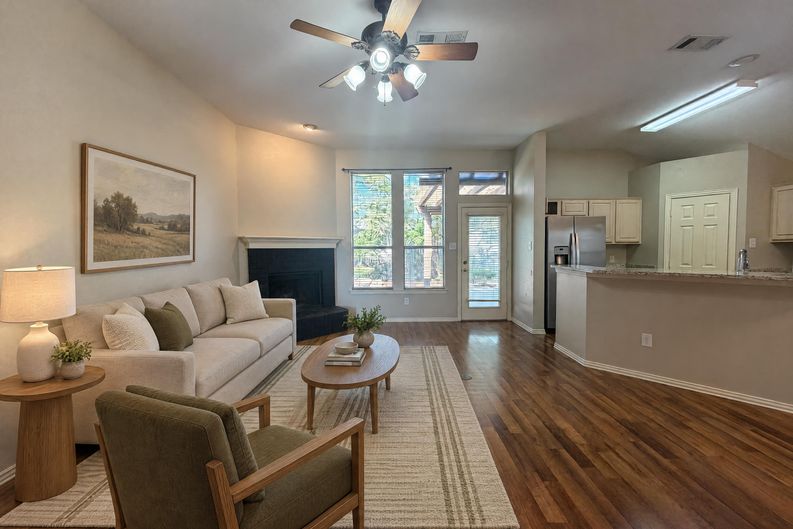 Photo 3 of 12 of 411 Tolleson Dr, Celina, TX