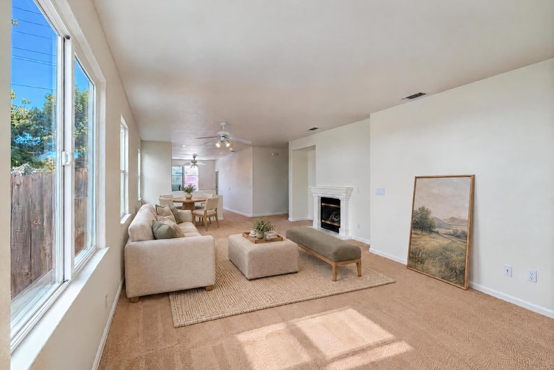 Photo 3 of 22 of 8888 Billfish Way, Sacramento, CA