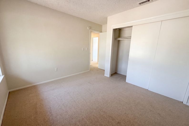 Photo 13 of 20 of 5947 Arden Ave, Highland, CA