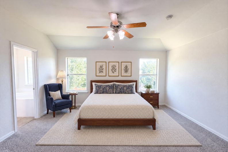 Photo 4 of 25 of 1421 Sparrow Dr, Little Elm, TX