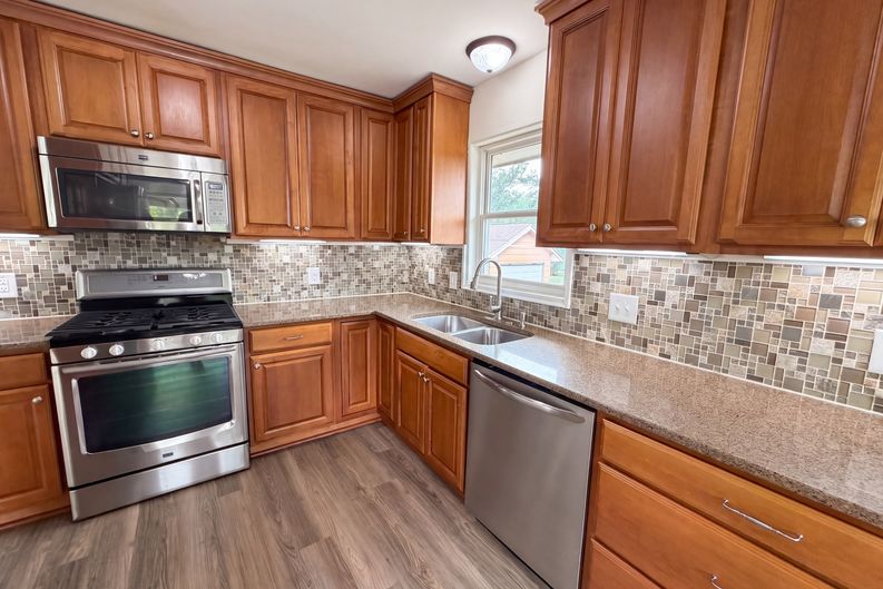 Photo 11 of 26 of 14025 Partridge St NW, Andover, MN