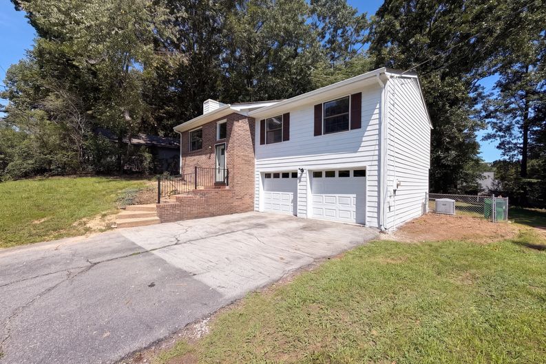 Photo 25 of 29 of 8911 Quail Run Dr, Chattanooga, TN