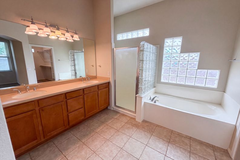 Photo 16 of 26 of 2090 W Corona Dr, Chandler, AZ