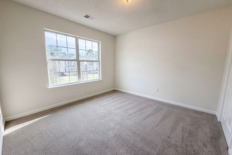 Photo 16 of 23 of 217 Branchview Dr, Columbia, SC