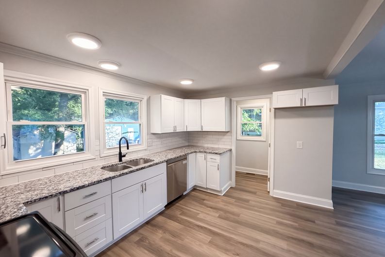 Photo 7 of 20 of 308 Spring Garden Ave, Kannapolis, NC
