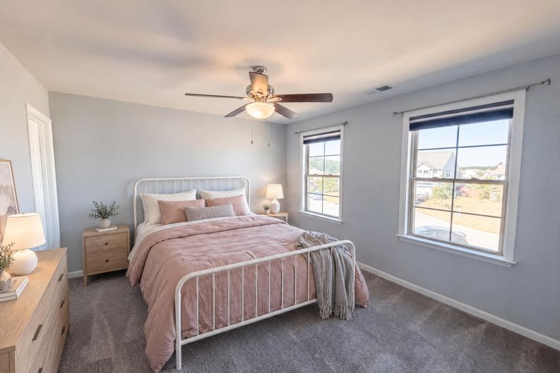 Photo 15 of 23 of 1305 Ivey Grove Ct, Fuquay Varina, NC