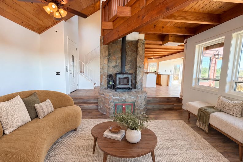Photo 11 of 35 of 8384 Woodman Ln, Newcastle, CA