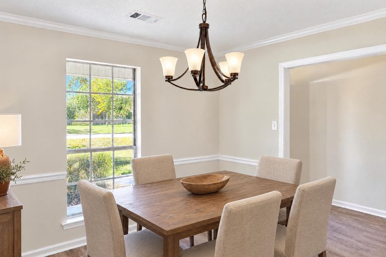 Photo 17 of 19 of 532 Loxley Dr, Warner Robins, GA