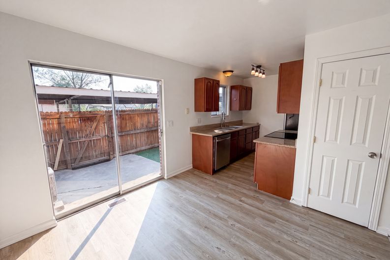 Photo 6 of 25 of 7141 S Webster St, Littleton, CO
