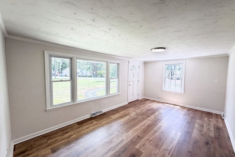 Photo 7 of 18 of 9801 Hannon Rd, Mint Hill, NC