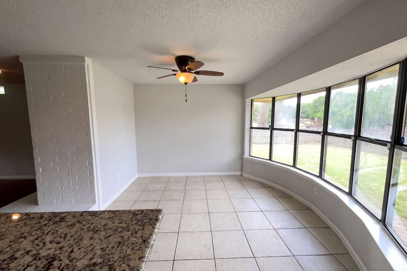 Photo 8 of 16 of 3801 Grecian Ct, Plano, TX