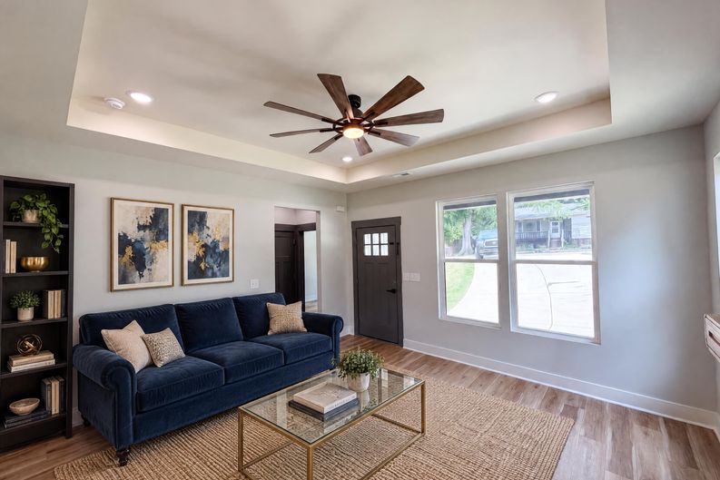 Photo 13 of 20 of 490 E 22nd St, Kannapolis, NC