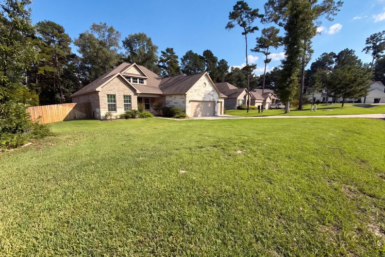 Photo 33 of 34 of 317 Treaty Oak Ct, Magnolia, TX