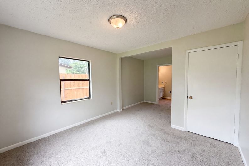 Photo 14 of 22 of 2630 SE 8th Ave, Ocala, FL