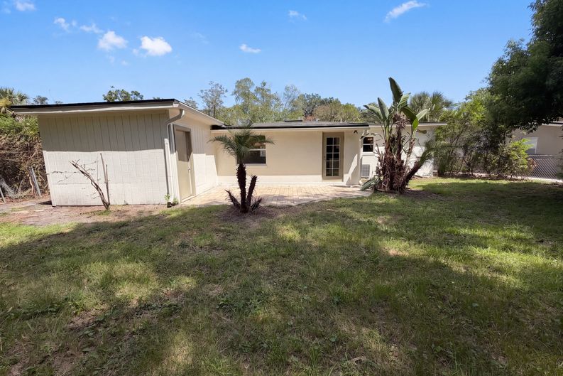 Photo 20 of 22 of 5630 Temple Rd, Jacksonville, FL