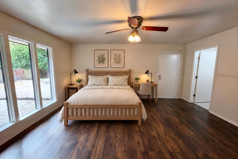 Photo 9 of 20 of 722 S Forest Ln, Duncanville, TX
