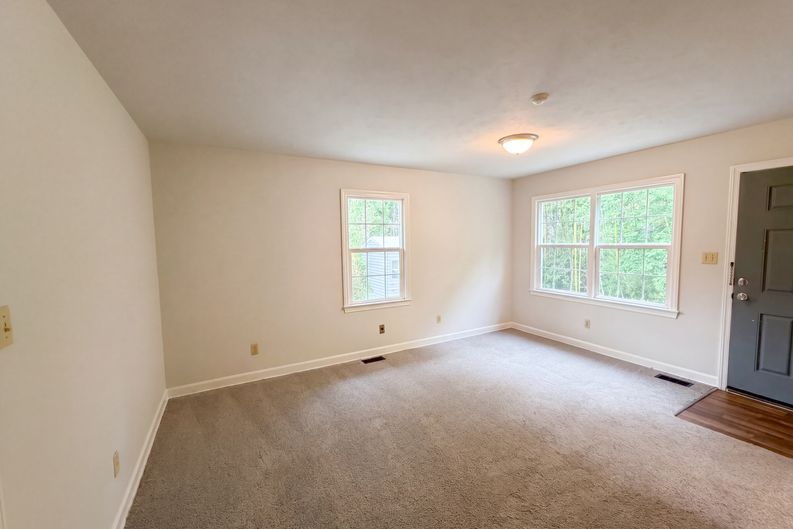 Photo 9 of 17 of 1537 Mintz Ave, Fayetteville, NC