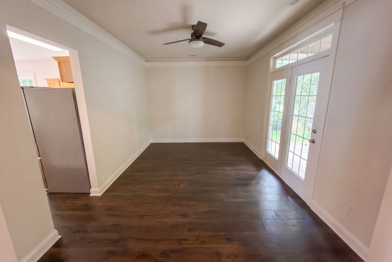 Photo 16 of 18 of 3926 Wilgrove Way Dr, Charlotte, NC