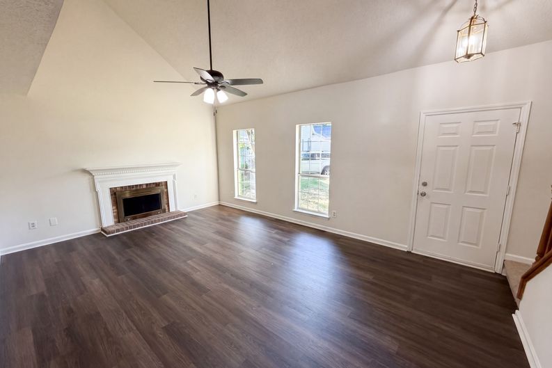 Photo 11 of 24 of 4720 Topsail Ct, Charlotte, NC