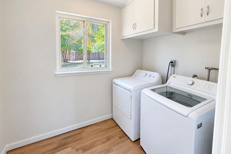 Photo 10 of 18 of 4745 Zuni St, Denver, CO