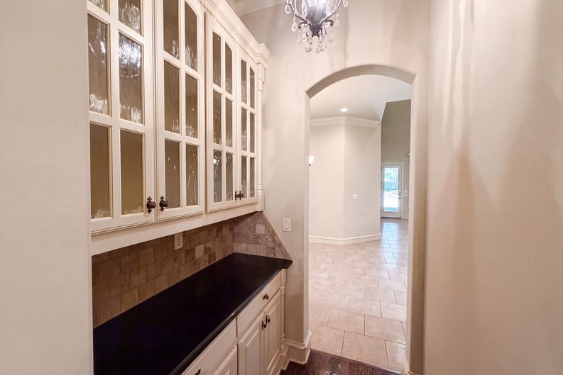 Photo 10 of 33 of 6113 Rock Dove Cir, Colleyville, TX