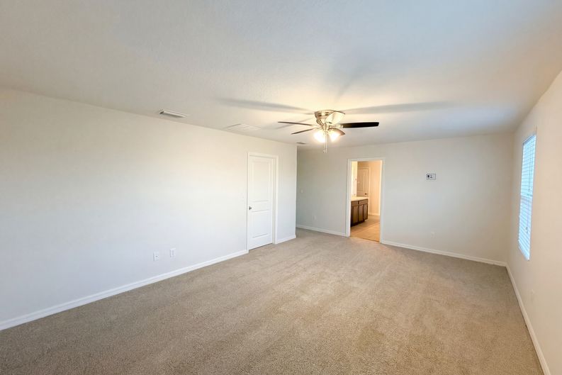 Photo 22 of 34 of 35687 Hillbrook Ave, Zephyrhills, FL