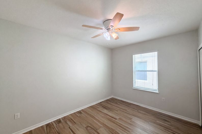 Photo 13 of 24 of 1048 Bethpage Rd, Auburndale, FL