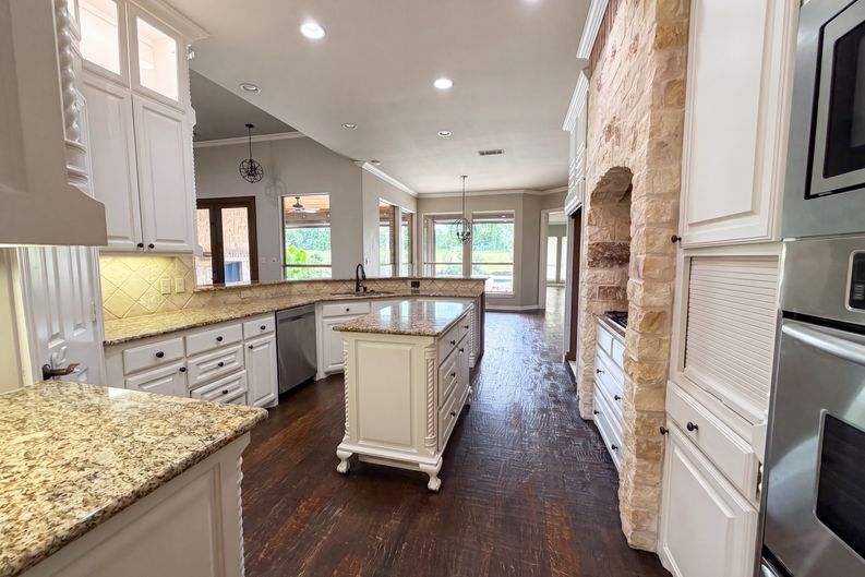 Photo 19 of 28 of 1930 Fair Oaks Ln, Prosper, TX