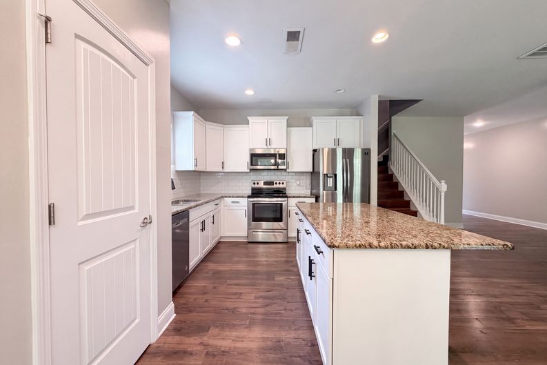 Photo 5 of 20 of 147 Allenton Way, Statesville, NC