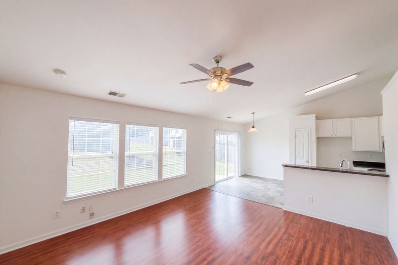 Photo 3 of 18 of 223 Gumtree Dr, Kannapolis, NC