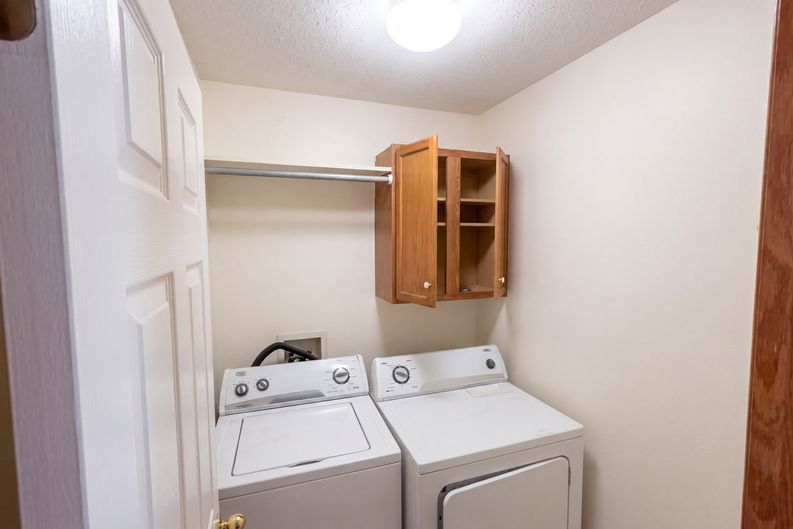 Photo 34 of 41 of 6505 E 44th St N, Bel Aire, KS