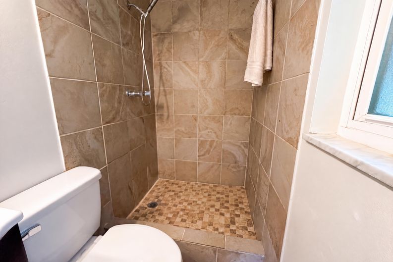 Photo 12 of 25 of 740 SE 28th St, Ocala, FL