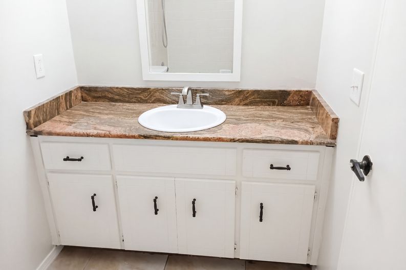 Photo 6 of 22 of 7746 Grundy St, Pensacola, FL