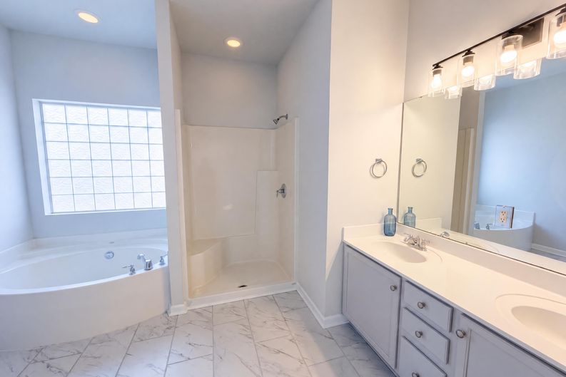 Photo 16 of 28 of 2090 Audubon Dr, Rock Hill, SC