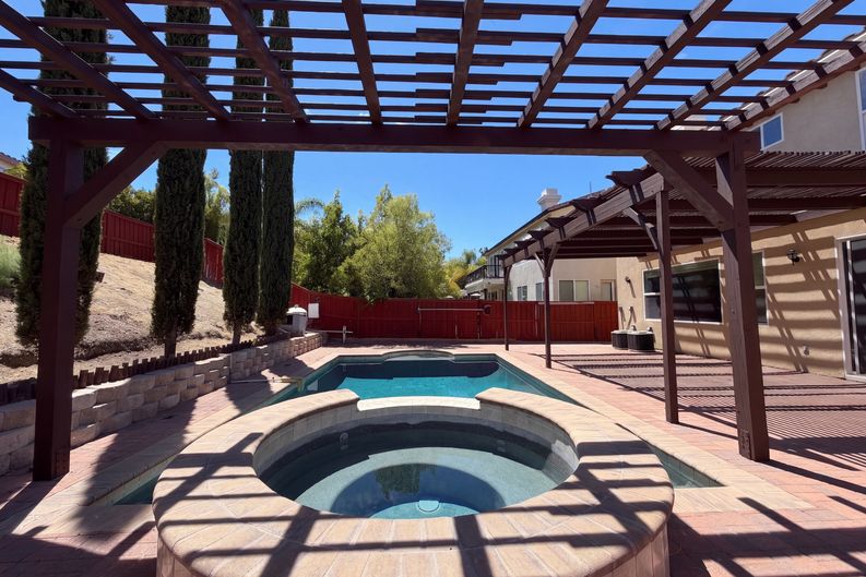 Photo 27 of 32 of 17780 Sweetgum Ln, Canyon Country, CA