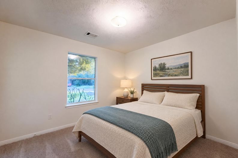 Photo 16 of 23 of 16331 Long Valley Ct, Conroe, TX