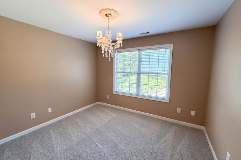 Photo 15 of 64 of 207 Cagle Ct, McDonough, GA