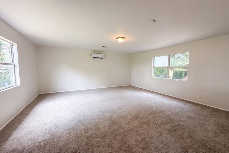 Photo 3 of 16 of 24825 George Rd, Land O Lakes, FL