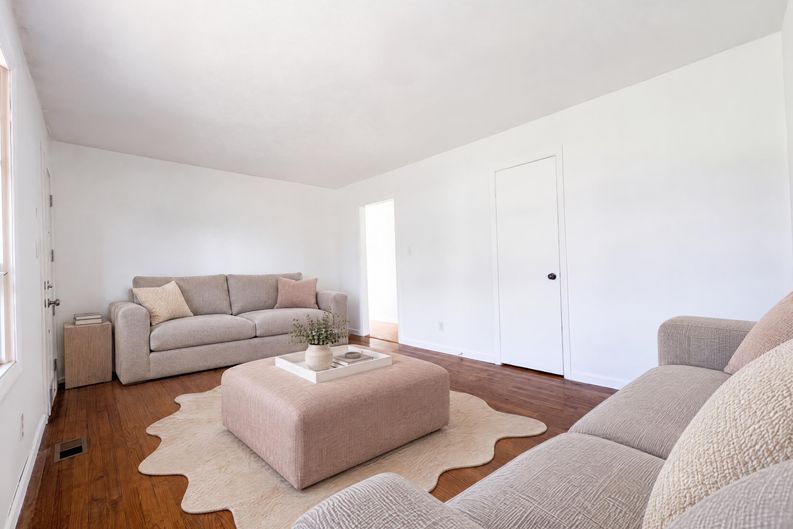 Photo 6 of 17 of 2806 E Cramer Dr, Fayetteville, NC