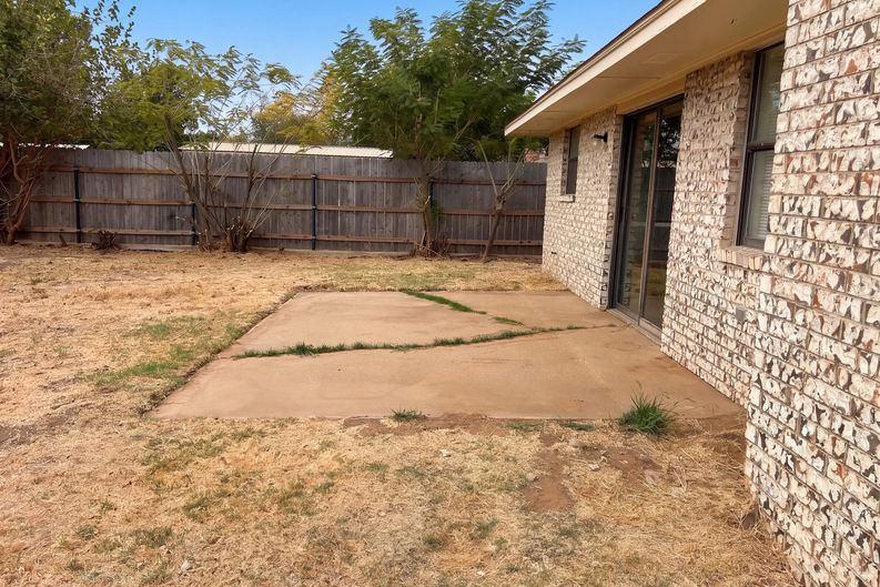 Photo 5 of 20 of 3206 Lansbrook Ct, Duncan, OK