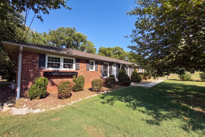 Photo 15 of 16 of 1214 Kirkwood Ave, Murfreesboro, TN