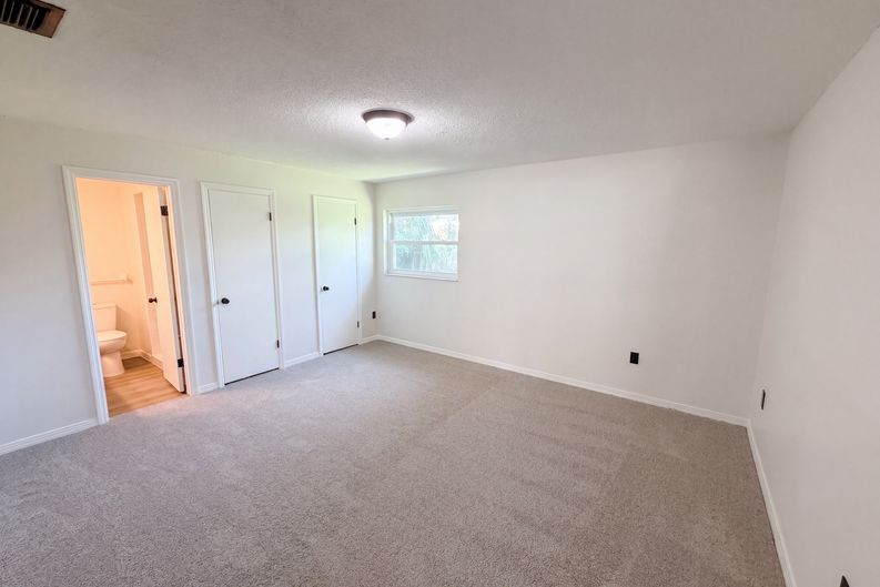 Photo 4 of 28 of 1148 Wentworth Cir, Rockledge, FL