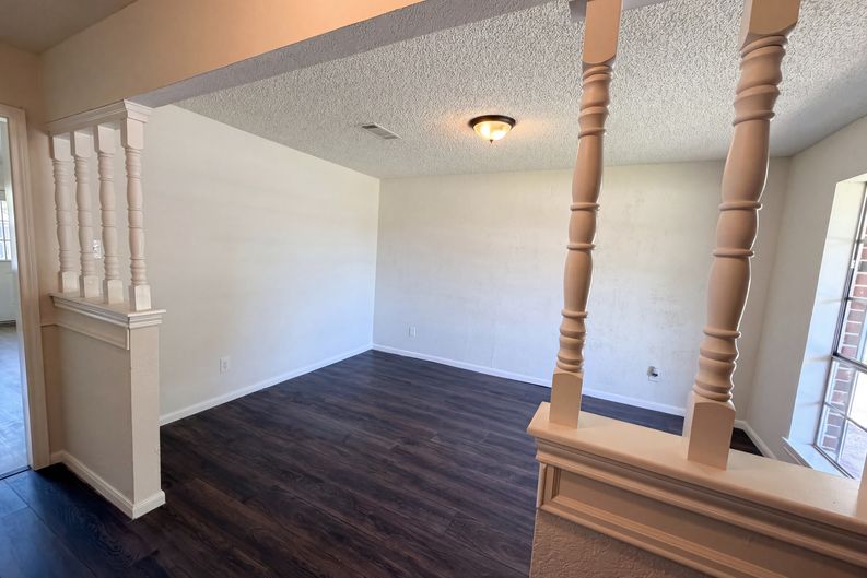 Photo 10 of 18 of 12614 A Bar Dr, Santa Fe, TX
